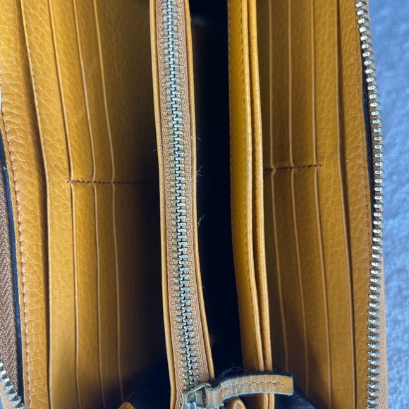 Gucci Orange Leather Soho Zip Continental Wallet w/Box - Picture 16 of 17